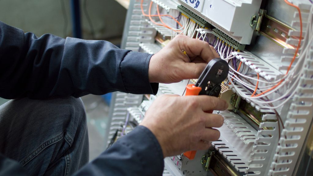 Commercial Electrician Melbourne
